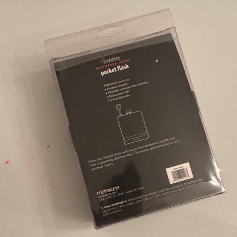 Metrokane Stainless Steel Pocket Flask - Picture 2 of 2